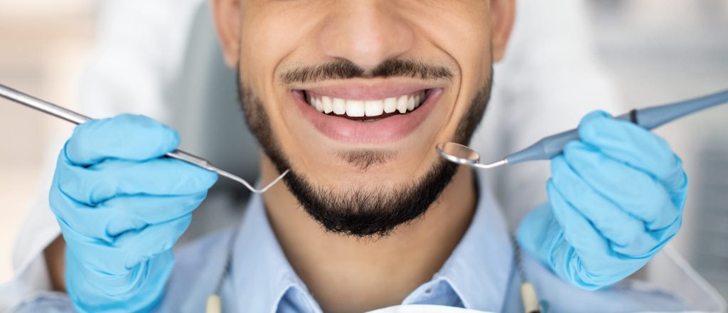 cuidados periodontales después de cirugía