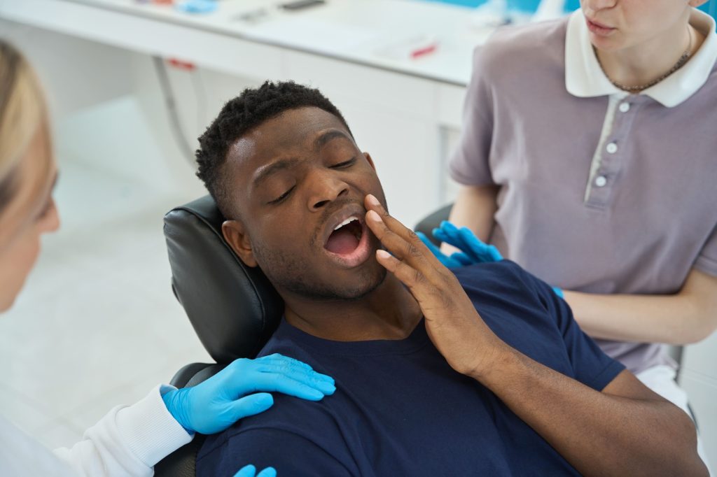 Avances en Sensibilidad Dental: Nuevos Fármacos y Tratamientos para un Alivio Duradero